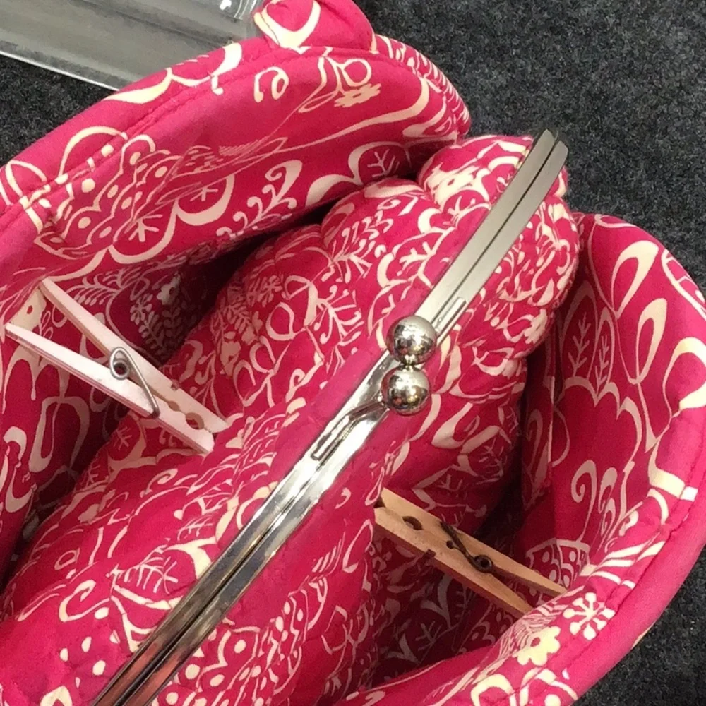 Vera Bradley Eloise Pink Quilted kisslock Bag plus free zip around wallet